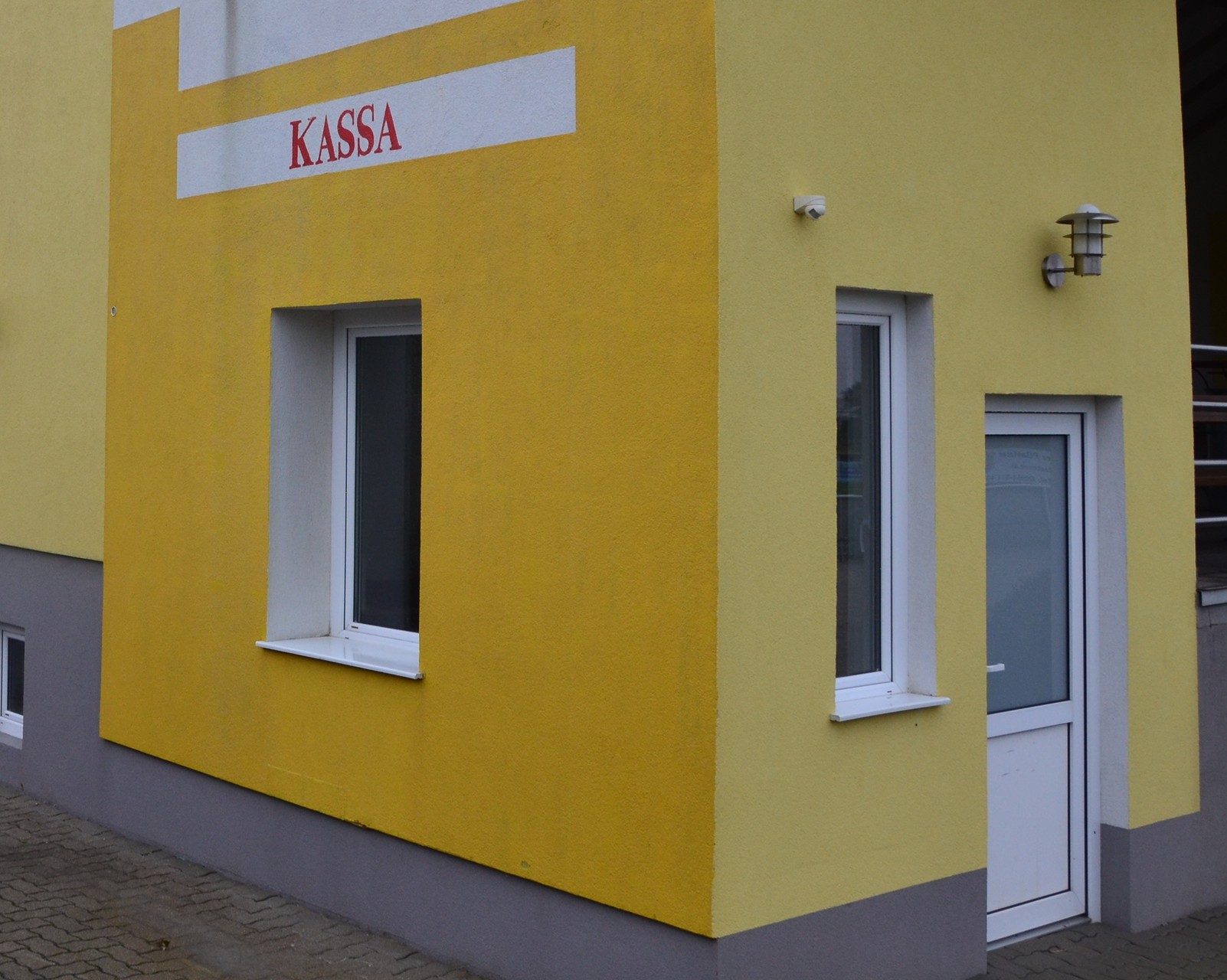Kassa-Gebäude nachher